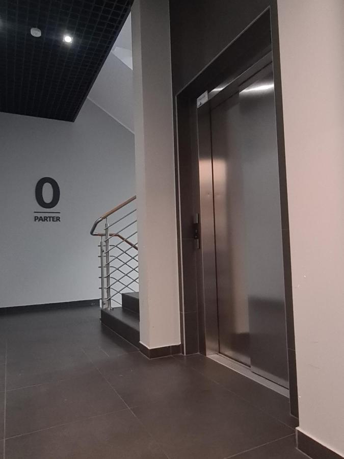 Mostowa 23 Hugo Apartment, Self Check-In 24H, Free Parking, Air-Conditioning พอซนาน ภายนอก รูปภาพ